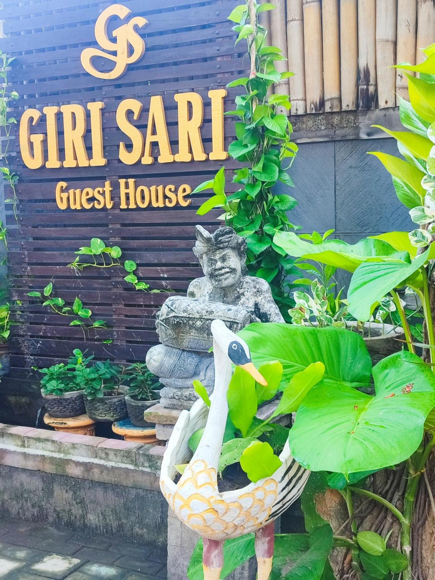 Giri Sari Guest House Pemuteran Exterior foto